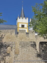 Ingelheim Burgkirche IMG_1700.jpg Vorschau: 187x250
